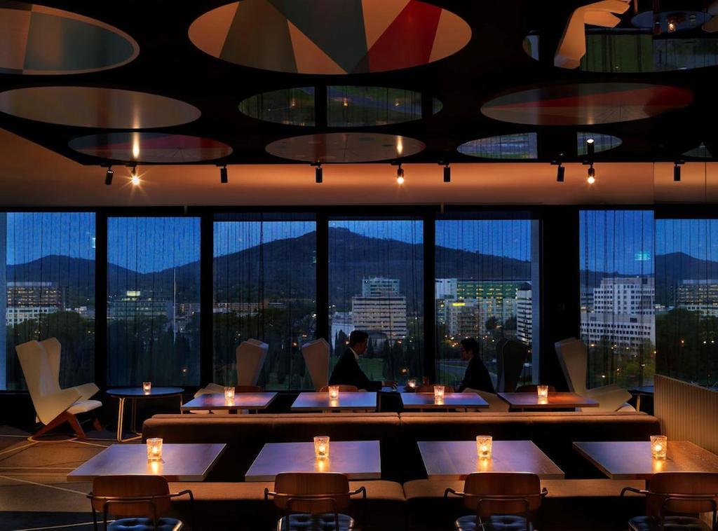 Qt Canberra Exterior photo